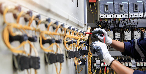 Professional Electrician technician working in Glenwood, MN